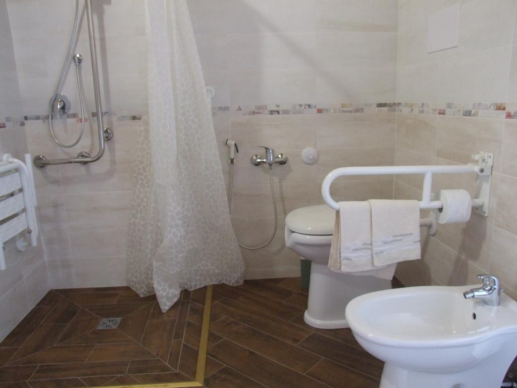 Agriturismo Locoe Oliena Ngoại thất bức ảnh