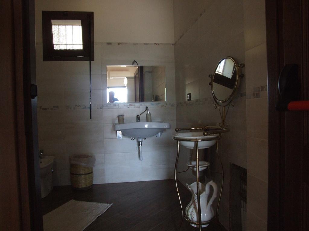 Agriturismo Locoe Oliena Ngoại thất bức ảnh